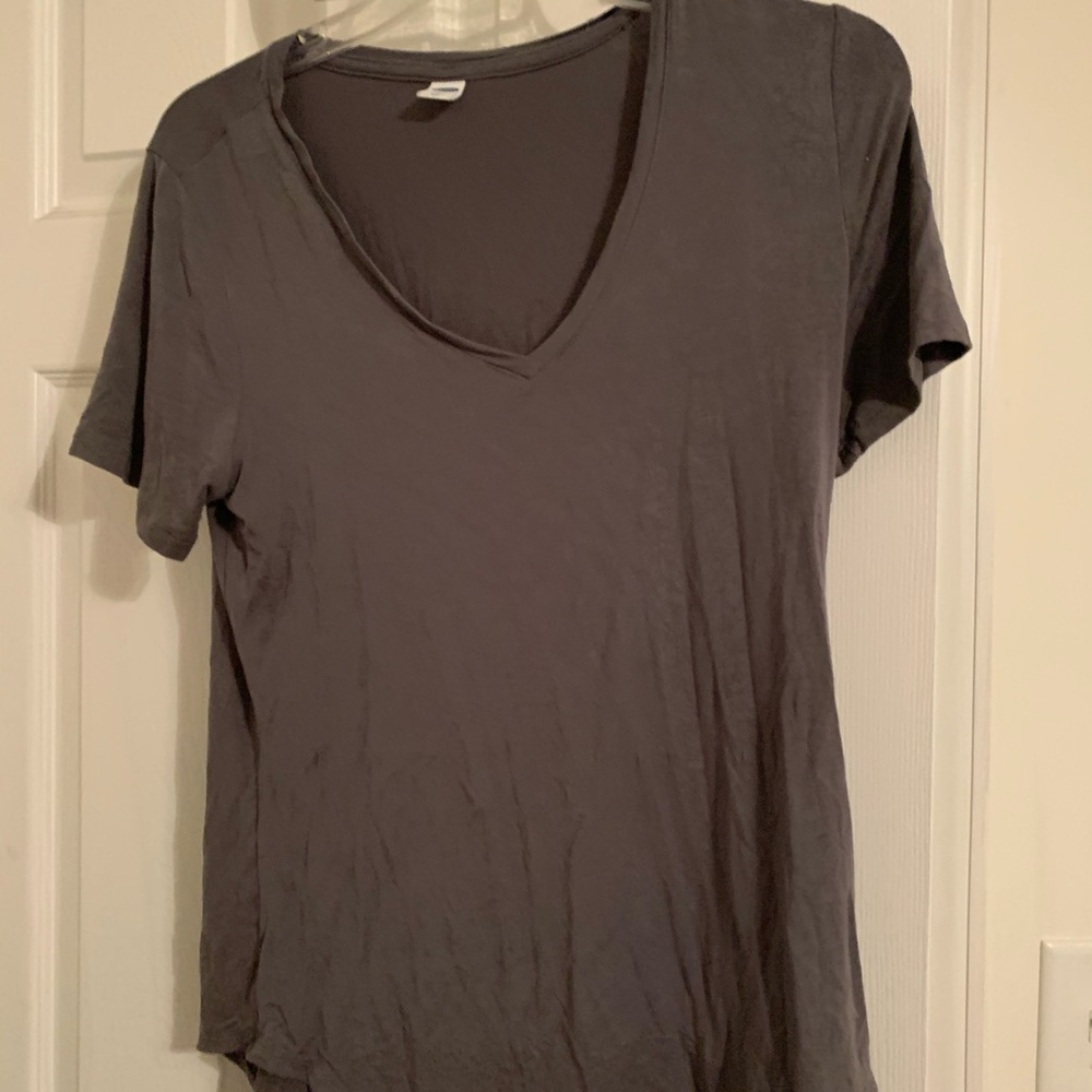 old navy grey shirt